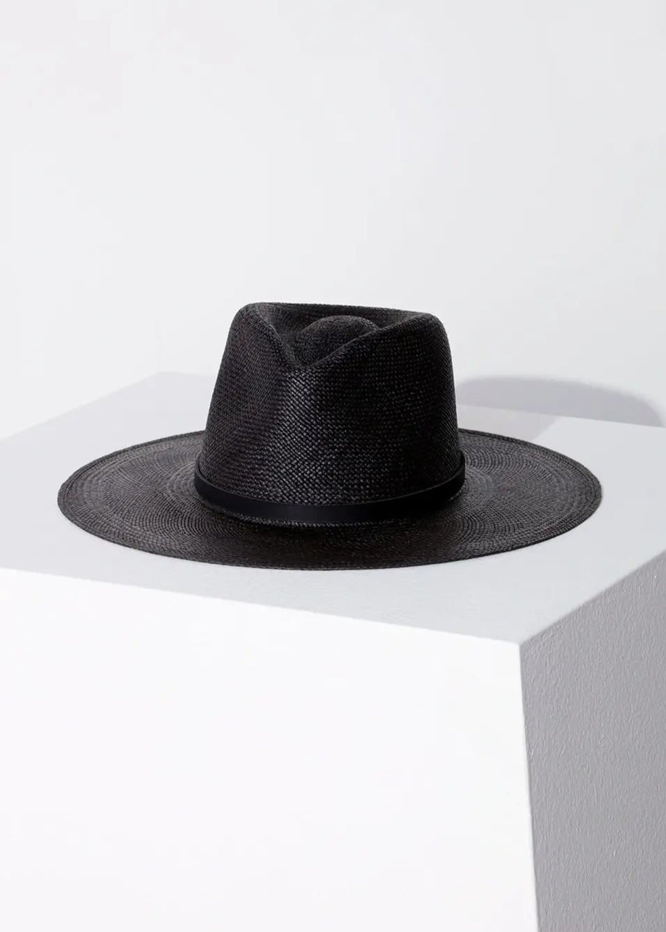 The Patricia Hat – ELI display picture 3