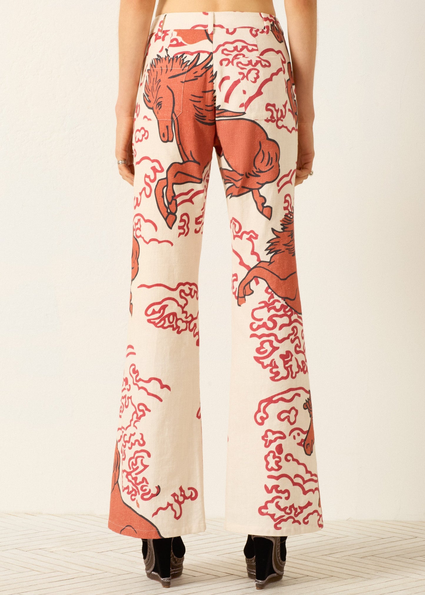 person wearing ALIX OF bohemia womens Bunny Rouge Pegasus Jean