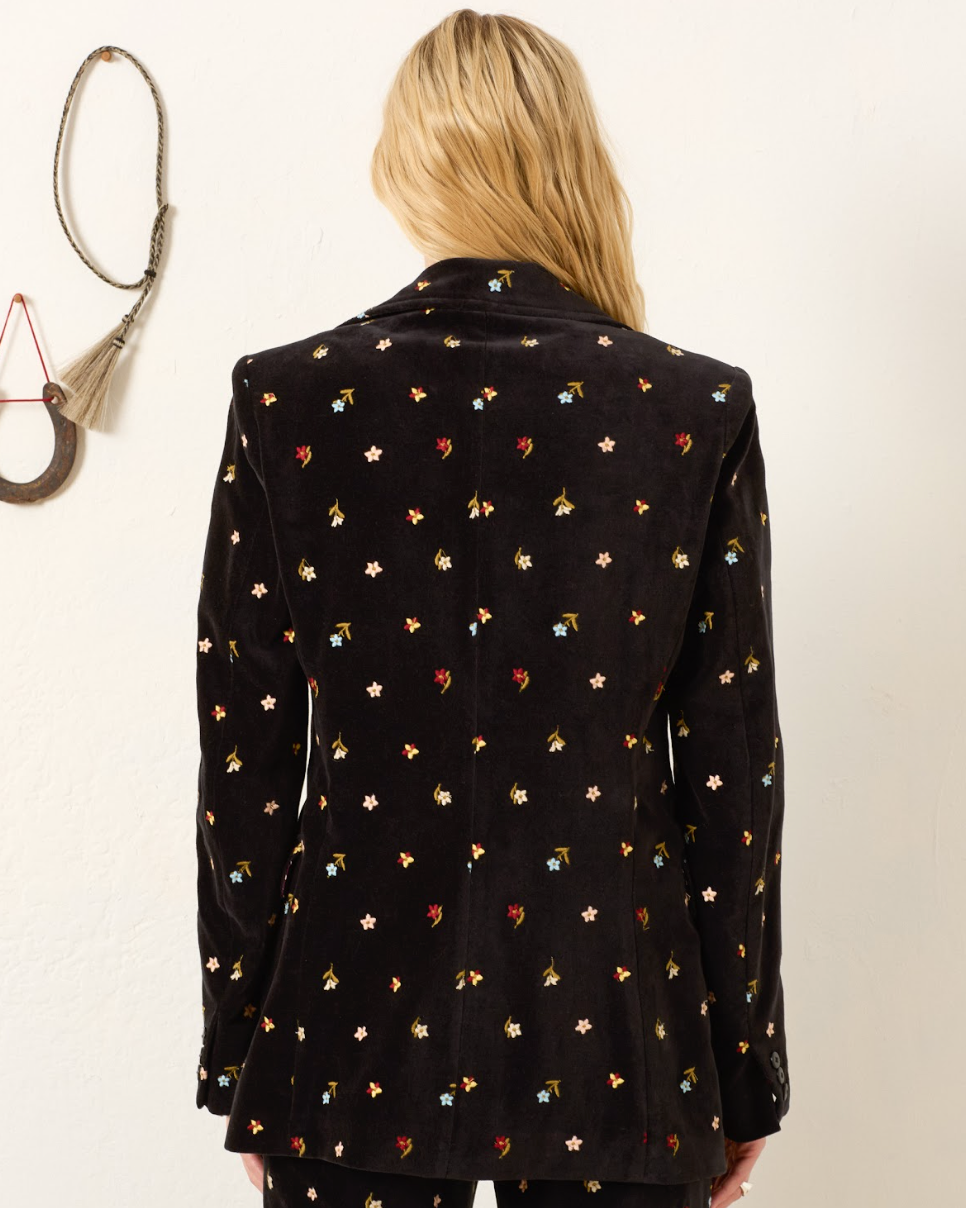 Person wearing Alix of Bohemia Afternoon Onyx Bouquet Blazer