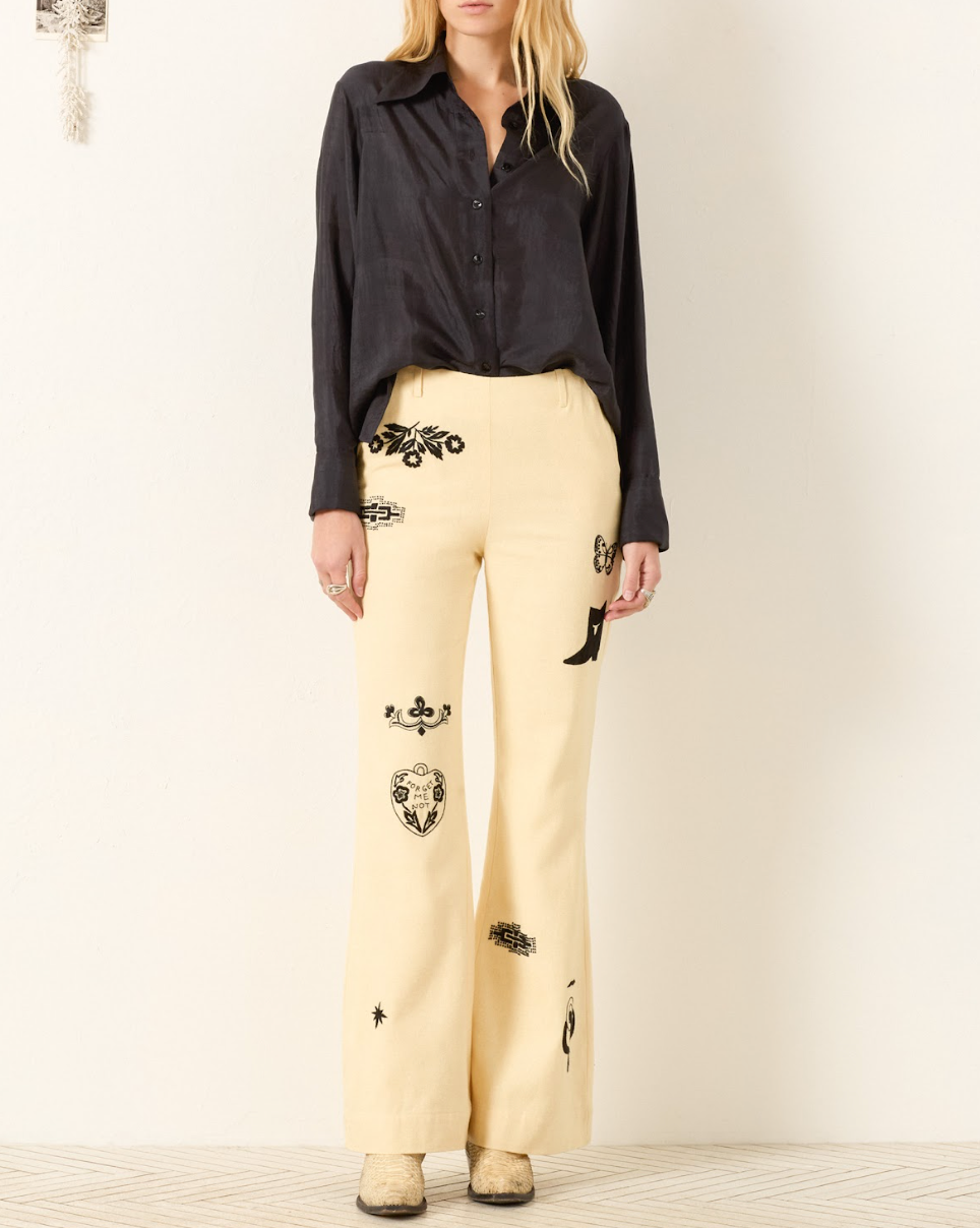 Person wearing Alix of Bohemia Dana Onyx Silk Shirt