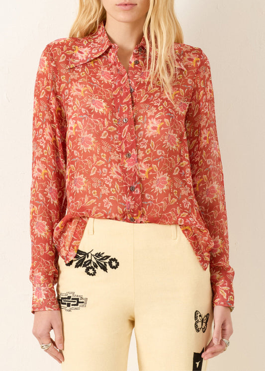 Person wearing Alix of Bohemia FW25-DOL013-SDollySunsetEmberShirt0467