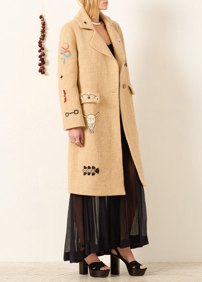 Person wearing Alix of Bohemia FW25-PET123-JPetuniaDesertTattooCoat_2482