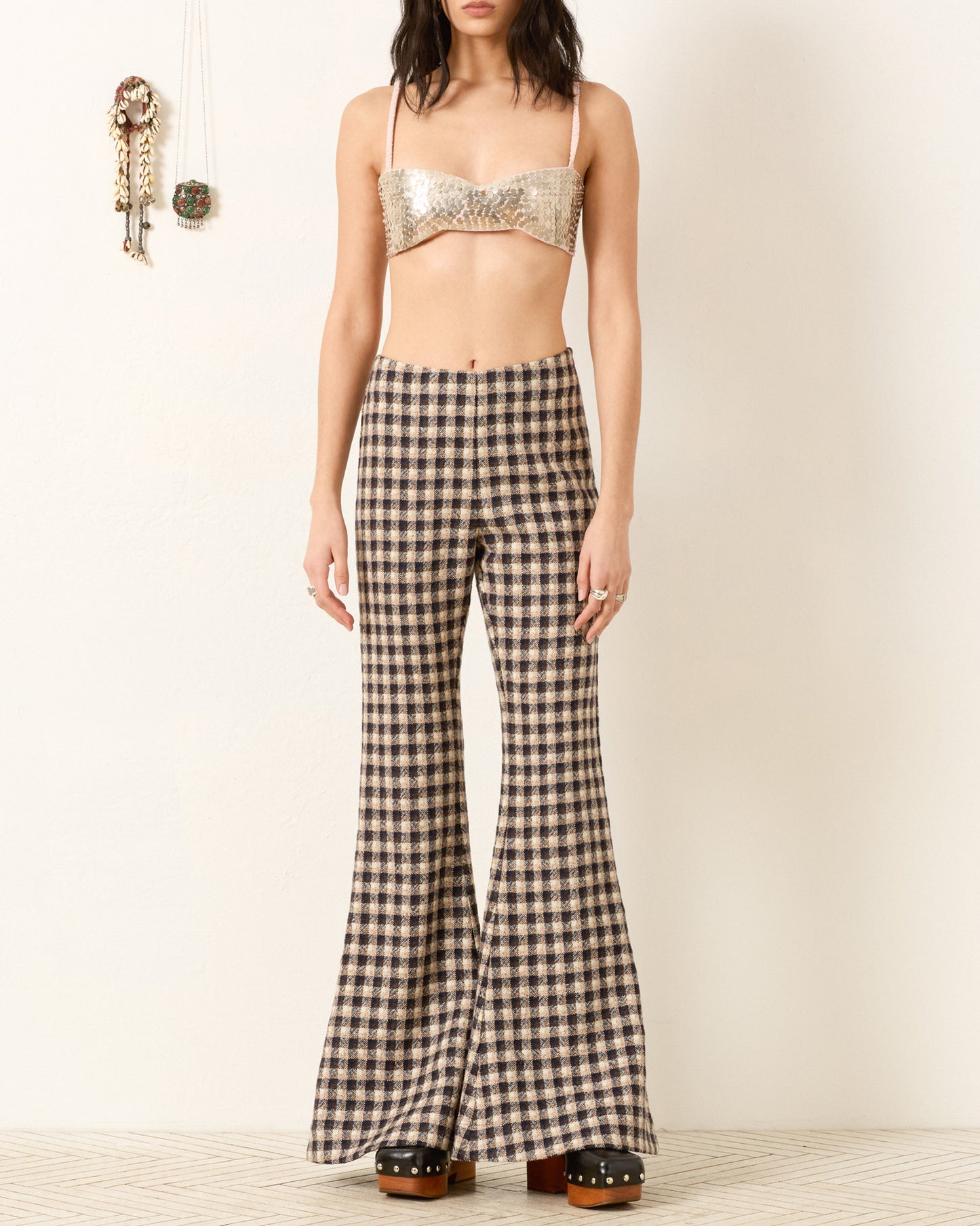 Person wearing Alix of Bohemia FW25 FarahTrailDustPants