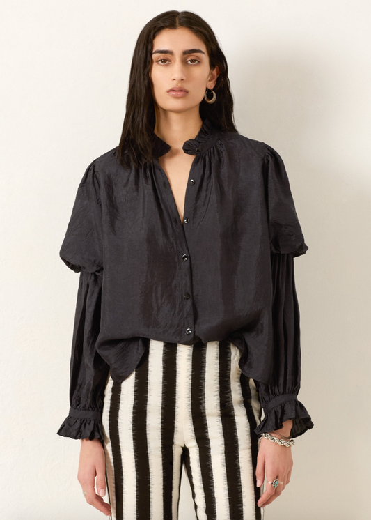 Person wearing Alix of Bohemia Mazie Onyx Silk Shirt