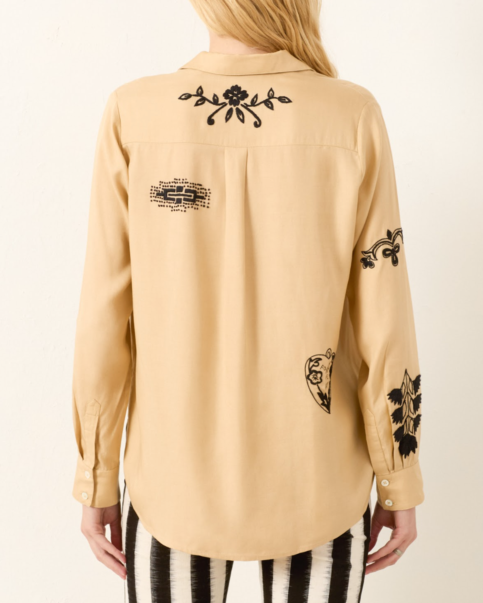 Person wearing Alix of Bohemia Patti Desert Tattoo Shirt