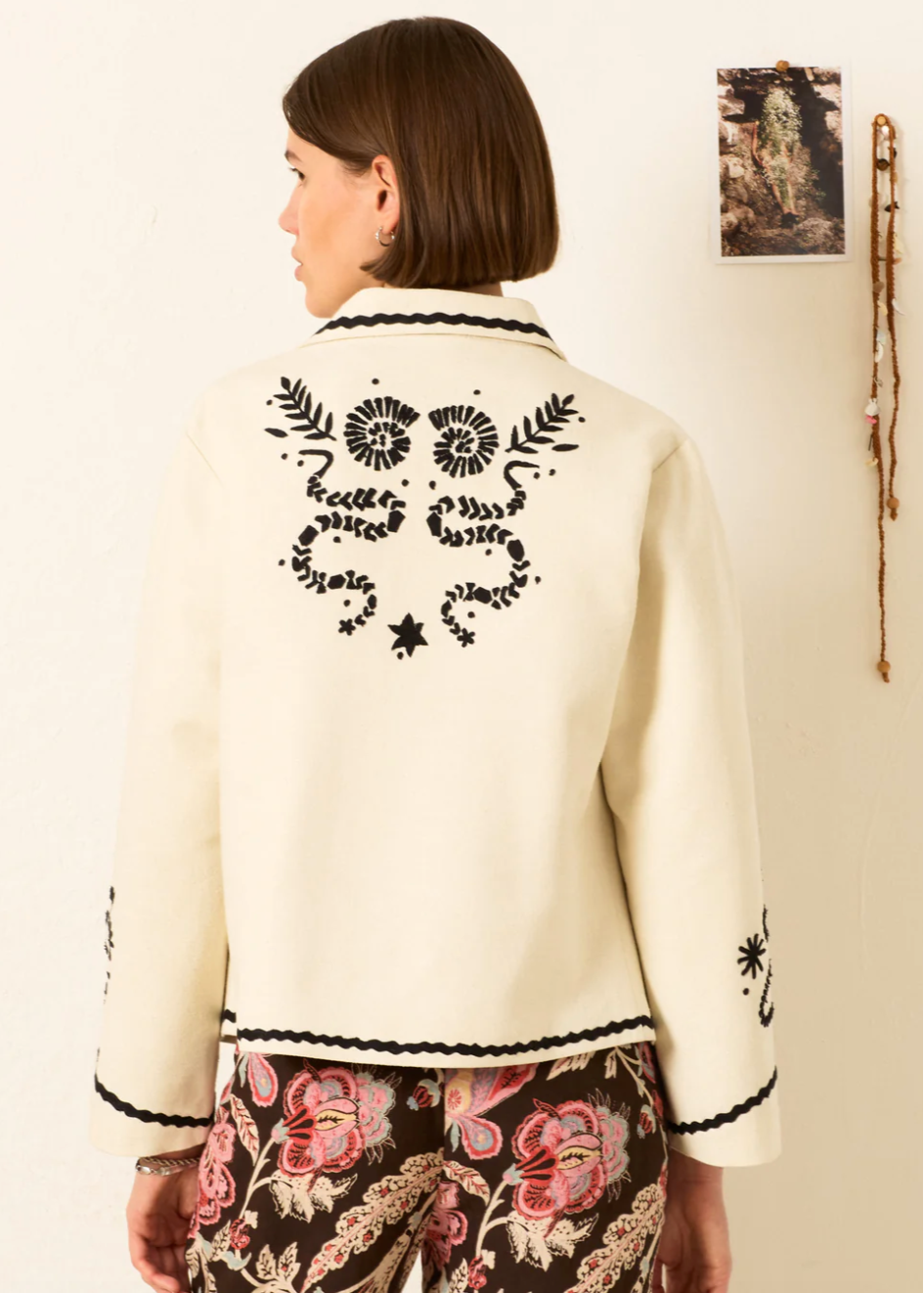 Person wearing Alix of Bohemia Silk Francis Bone Snake Jacket