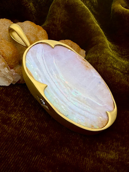 Cathy Waterman fine jewelry 22k yellow gold Yakara Opal Charm