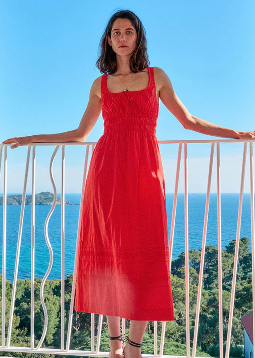 Person wearing Ciao Lucia Women's Iris Cotton Poplin Dress in Red 