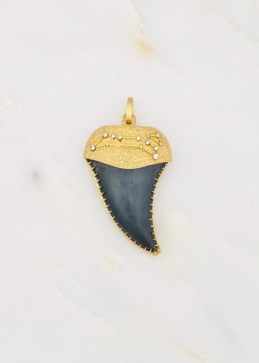 Circa 1700 fine jewelry 18k yellow gold diamond Leo Fossilized Shark Tooth Talisman Pendant