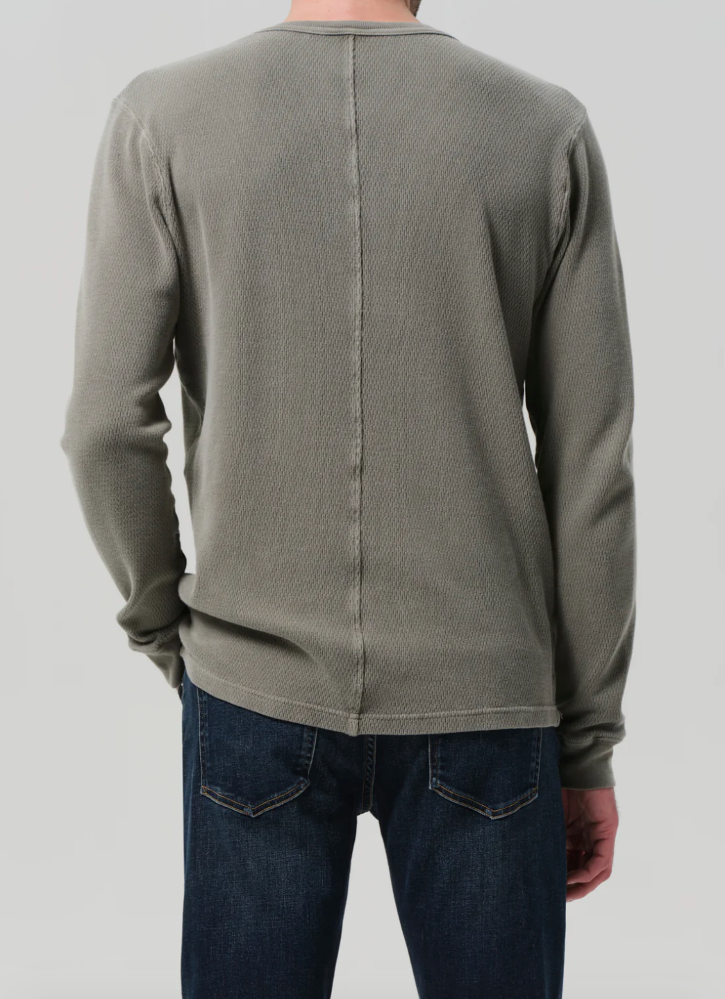 Person wearing Citizens of Humanity Mens Waffle Crewneck in Fatigue