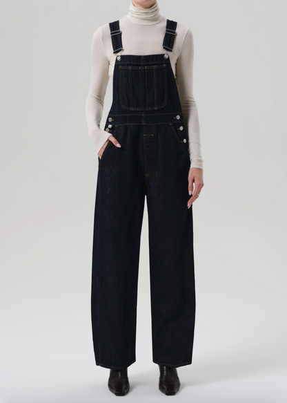 Person wearing Citizens of Humanity Womens Freya Overall in Juno