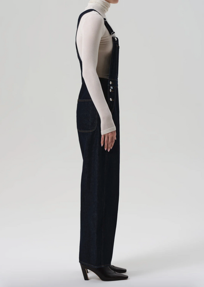 Person wearing Citizens of Humanity Womens Freya Overall in Juno