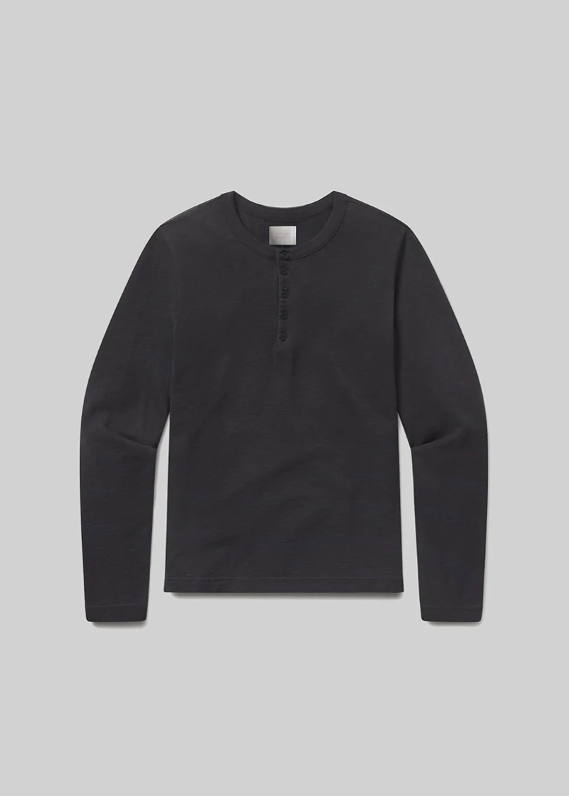 Citizens of Humanity mens Classic Henley in Charred Cedar
