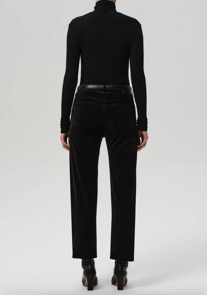 Person wearing Citizens of Humanity womens Delfina Straight Velvet In Black