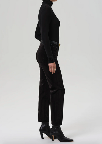 Person wearing Citizens of Humanity womens Delfina Straight Velvet In Black