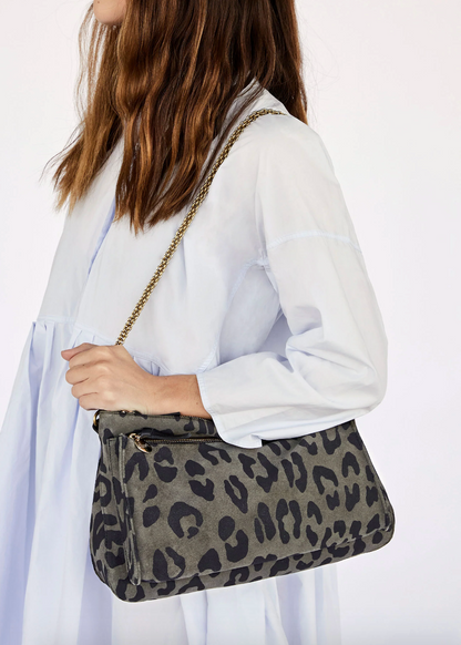 Person wearing Clare V Italian Brass Chain Shoulder Strap