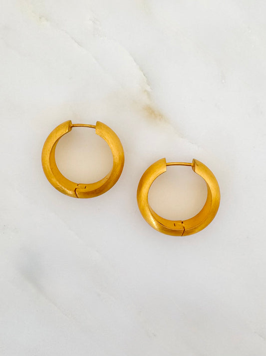 16mm Oversized Signature Hoops