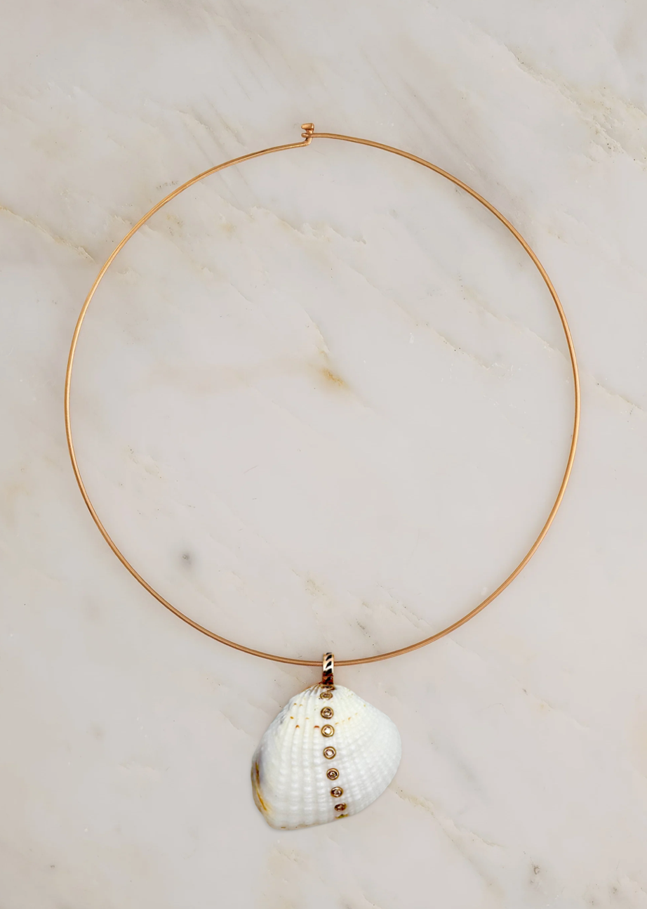 Dezso fine jewelry 18k rose gold Edul Shell with Diamonds on wave wire necklace