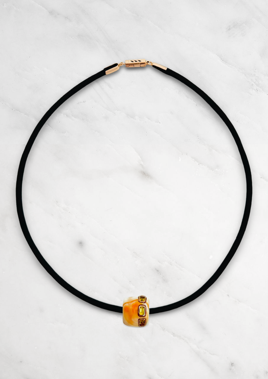 Dezso fine jewelry Natural Champagne Shell Bead with Scapolite