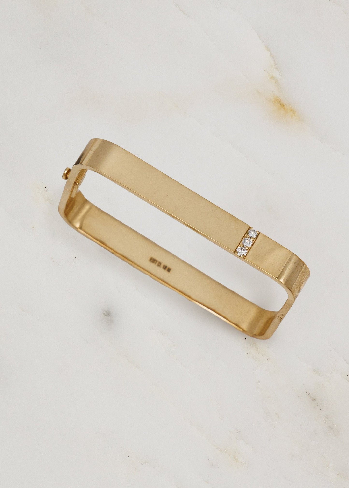 Established jewelry 18k yellow gold diamond square bangle