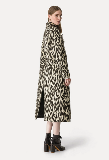 Person wearing Forte forte Moiré Wool Jacquard Coat