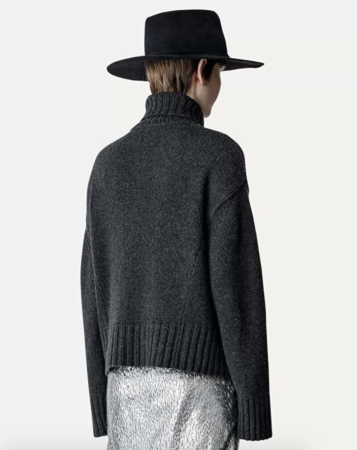 Person wearing Forte forte womens Soft Wool Turtleneck Sweater antracite gray