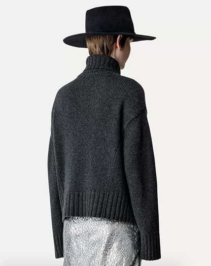 Person wearing Forte forte womens Soft Wool Turtleneck Sweater antracite gray