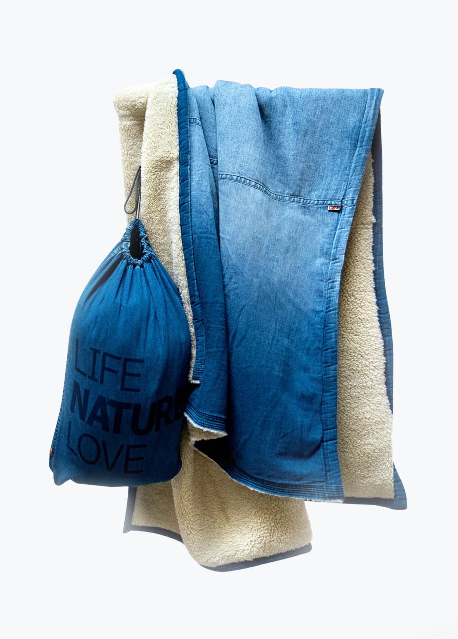 Freecity x Commune Indigo Sherpa Blanket