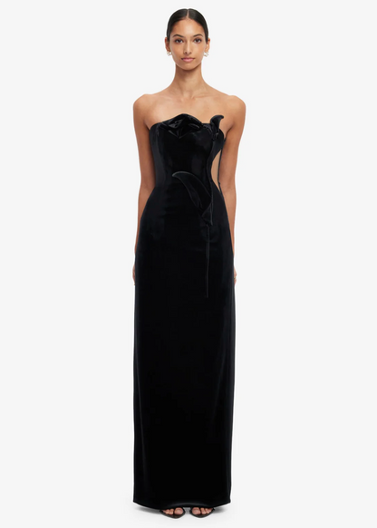 Person wearing Leo Lin Marilyn Velvet Gown Black Ebony