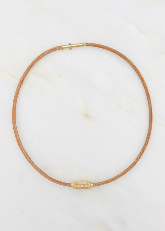 Marie Lichtenberg FINE JEWELRY 18K yellow gold and diamond Micro leather Lasso Necklace