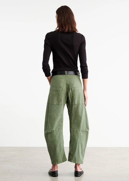 Person wearing Nili Lotan Shon Pant in Camo Green