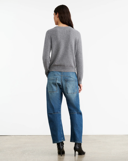 Person wearing Nora Cashmere Sweater in Medium Grey Melange