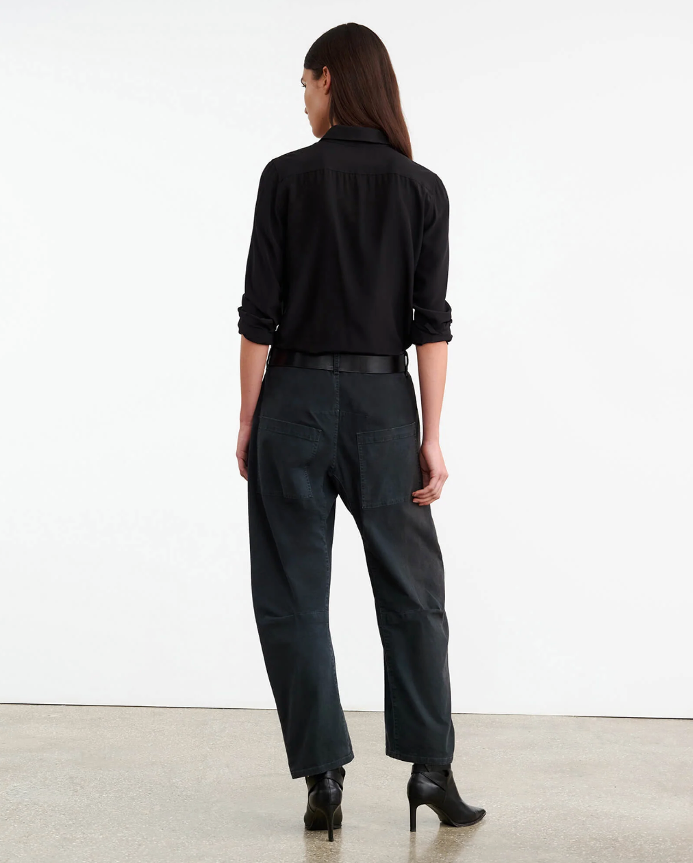 Shon Pant in Carbon