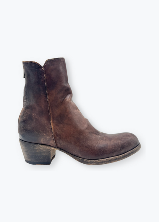 Shoto Classic Back Zip Ankle Boot in Oxblood