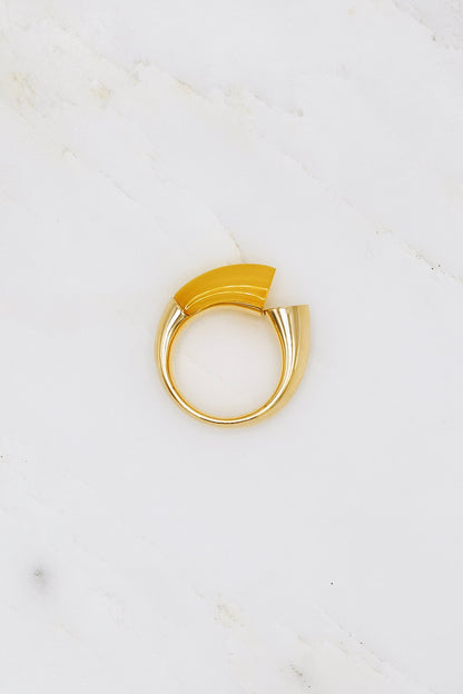 Tabayer fine jewelry 18k yellow gold Oera Ring with Yellow Agate and Sapphires