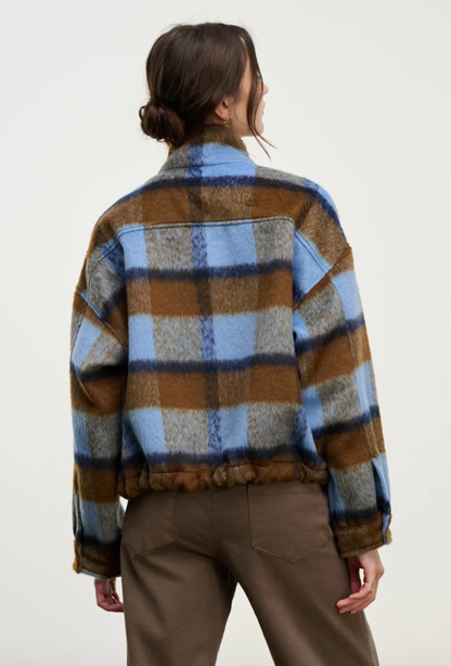 Person wearing Velvet tees womens Aubrey Brushed Plaid Jacket Blue Brown