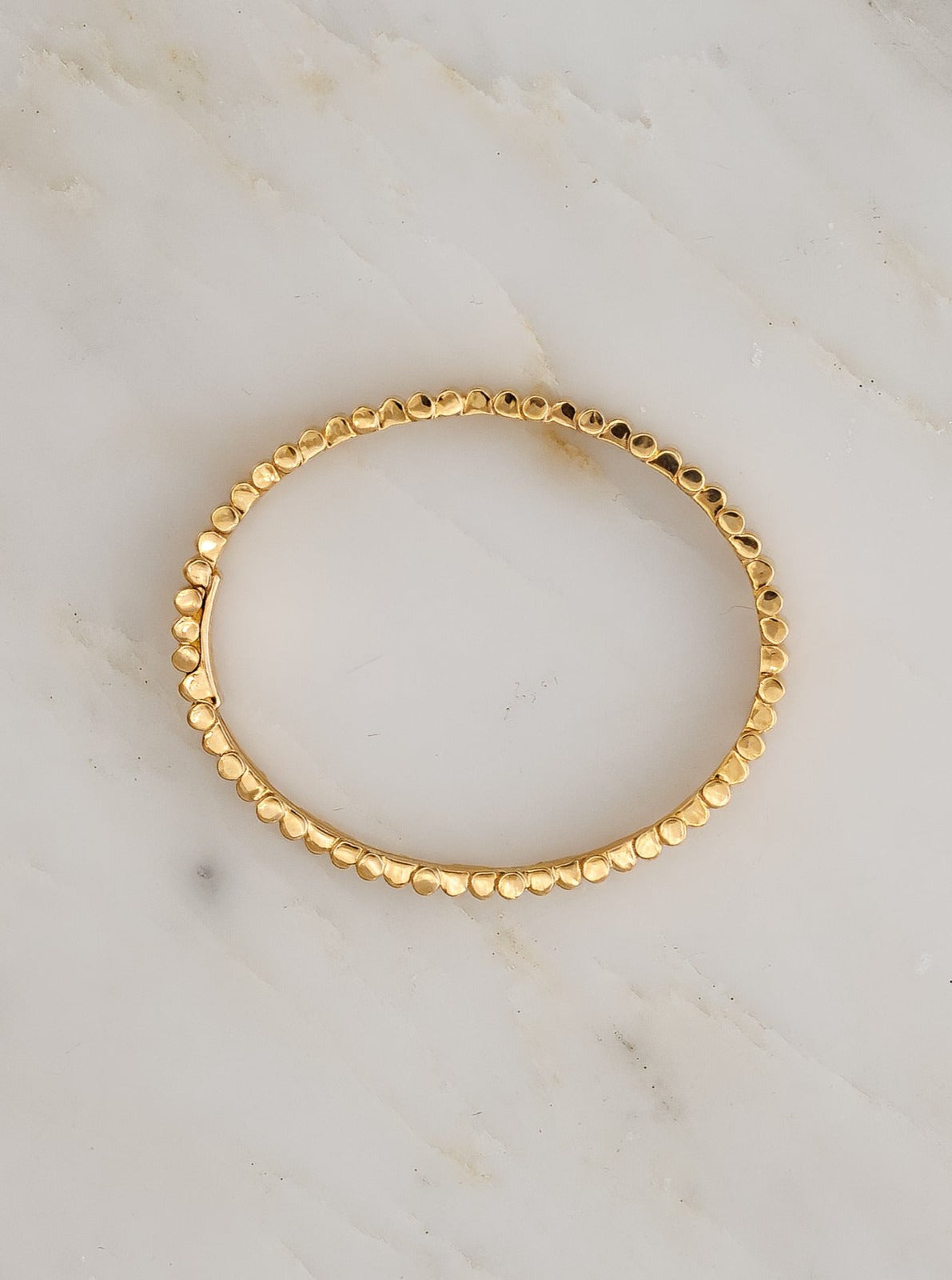 Viltier fine jewelry 18k yellow gold Edge Yellow Gold Bangle