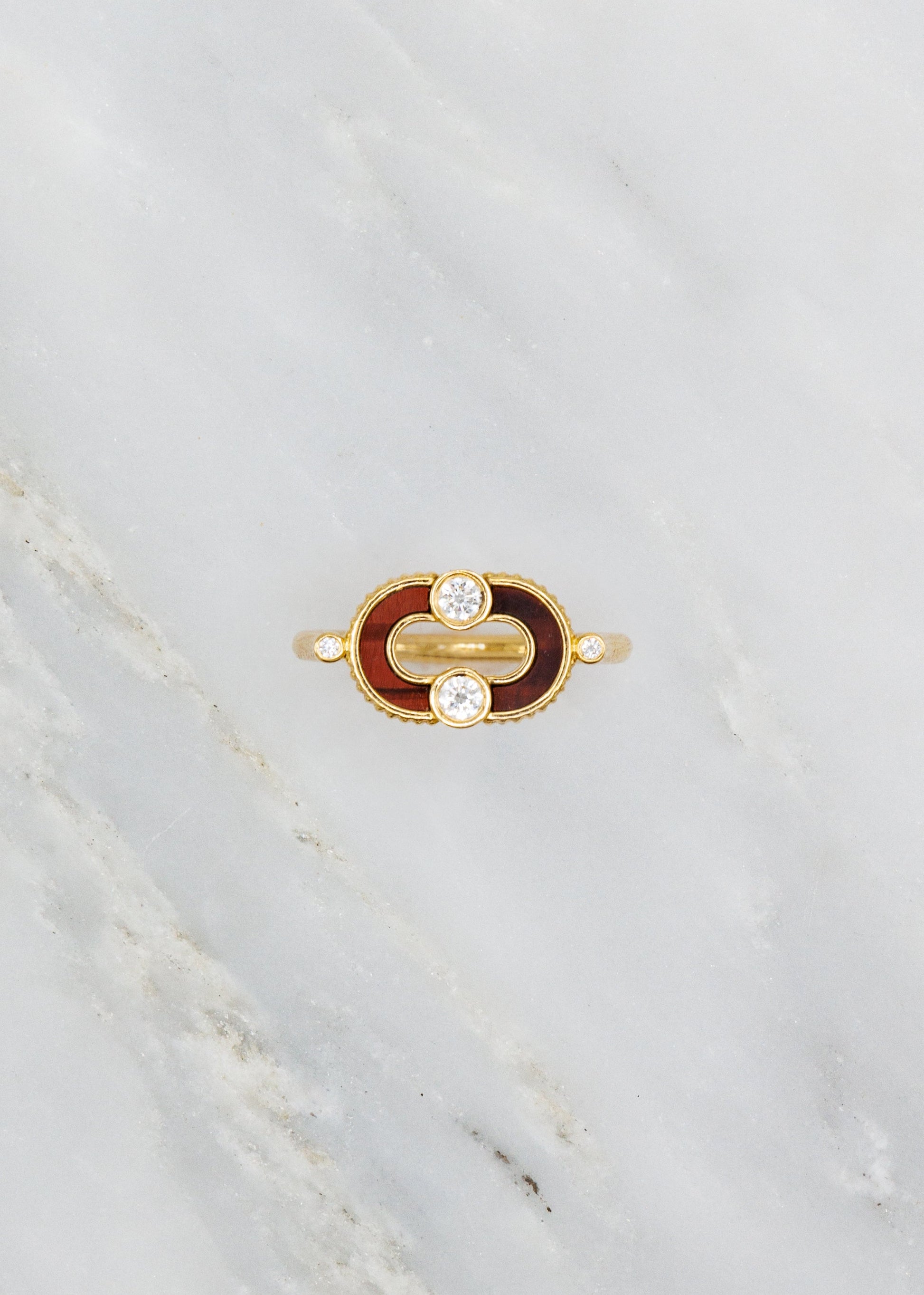 Viltier fine jewelry 18k yellow gold diamond Magnetic Ring with Bulls Eye