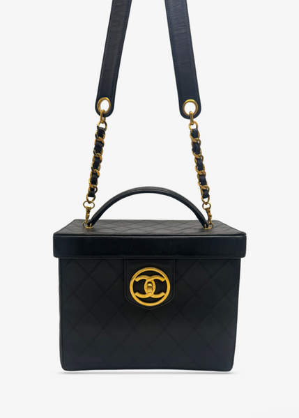 Vintage 90's Chanel Quilted Vanity Bag – ELI