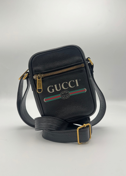 Vintage Gucci Grained Calfskin Logo Crossbody