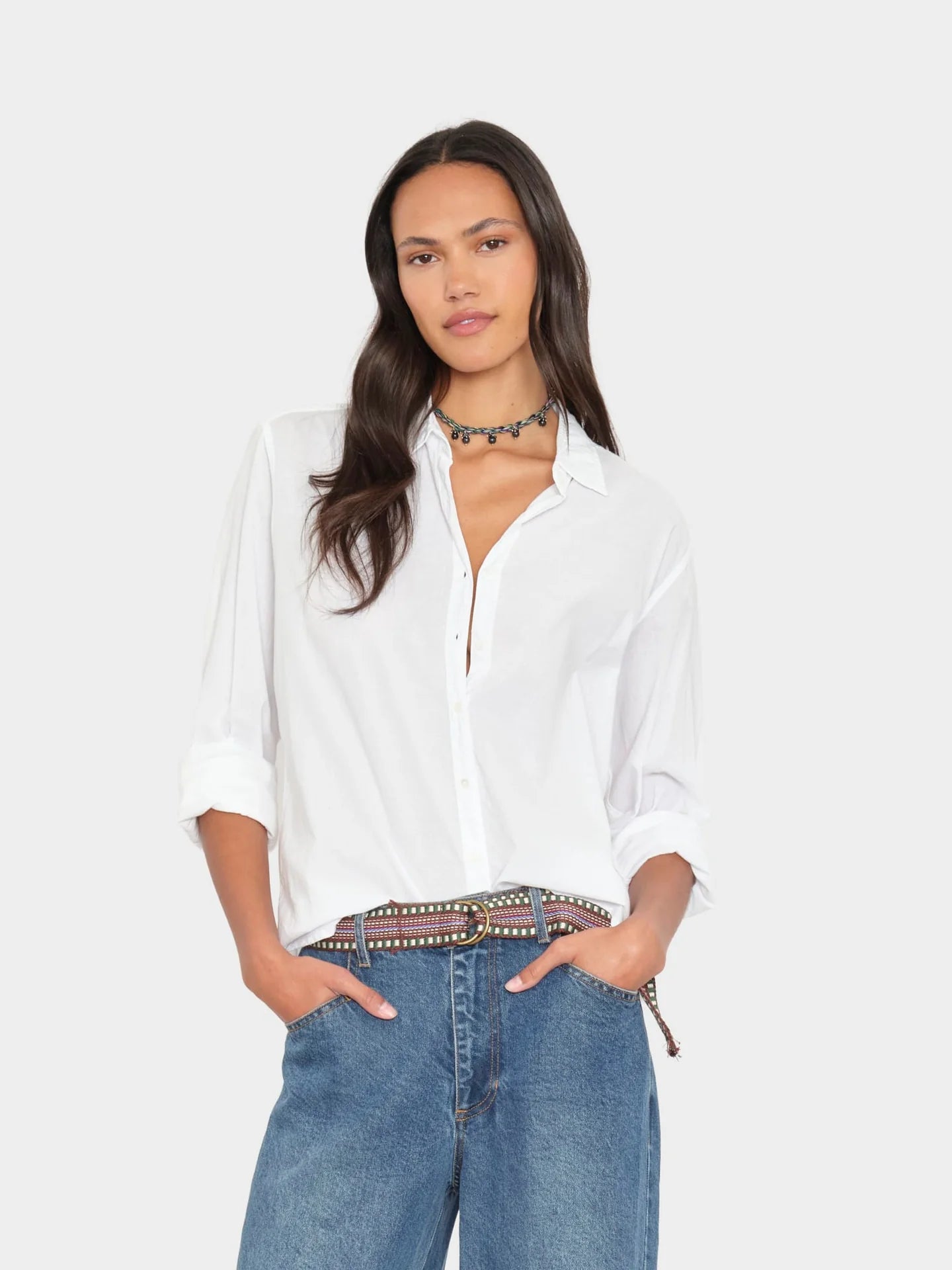 person wearing XIRENA womens cotton poplin Beau Shirt in White