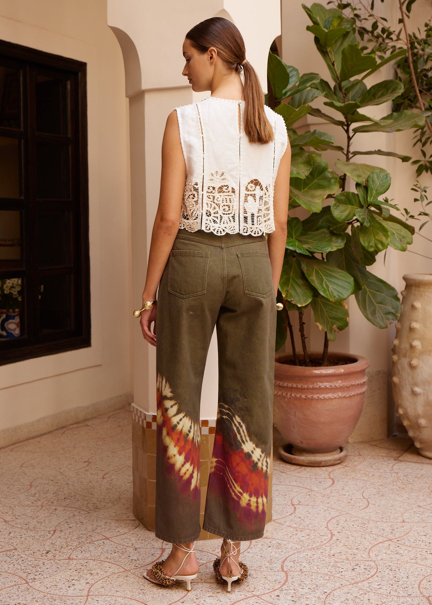 person wearing alemais womens cotton tiedye Marilyn Denim Mid Rise Jean