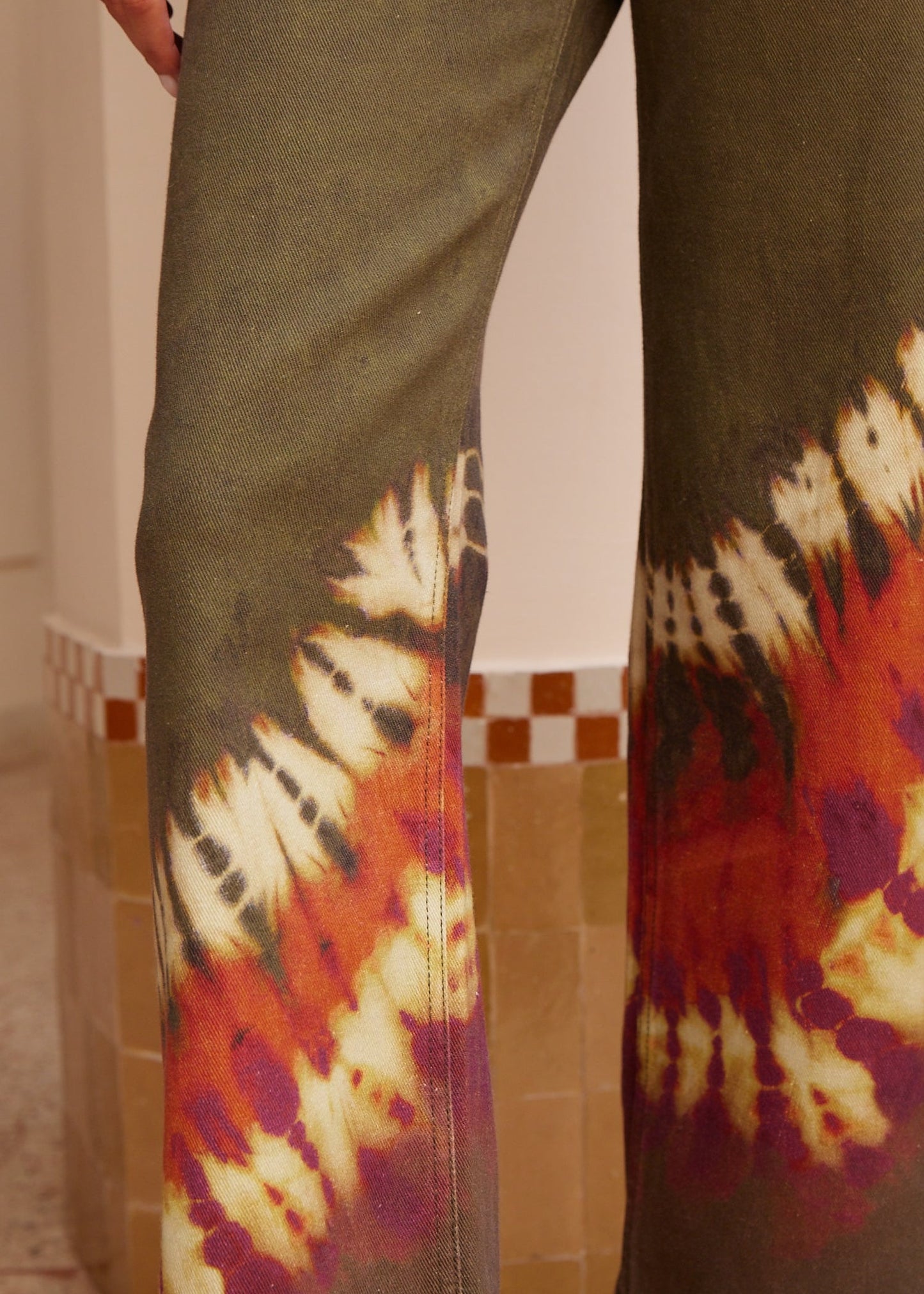 alemais womens cotton tiedye Marilyn Denim Mid Rise Jean