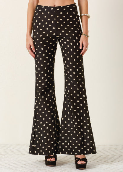 person wearing alix of bohemia Farah Blanc Speckle Pant