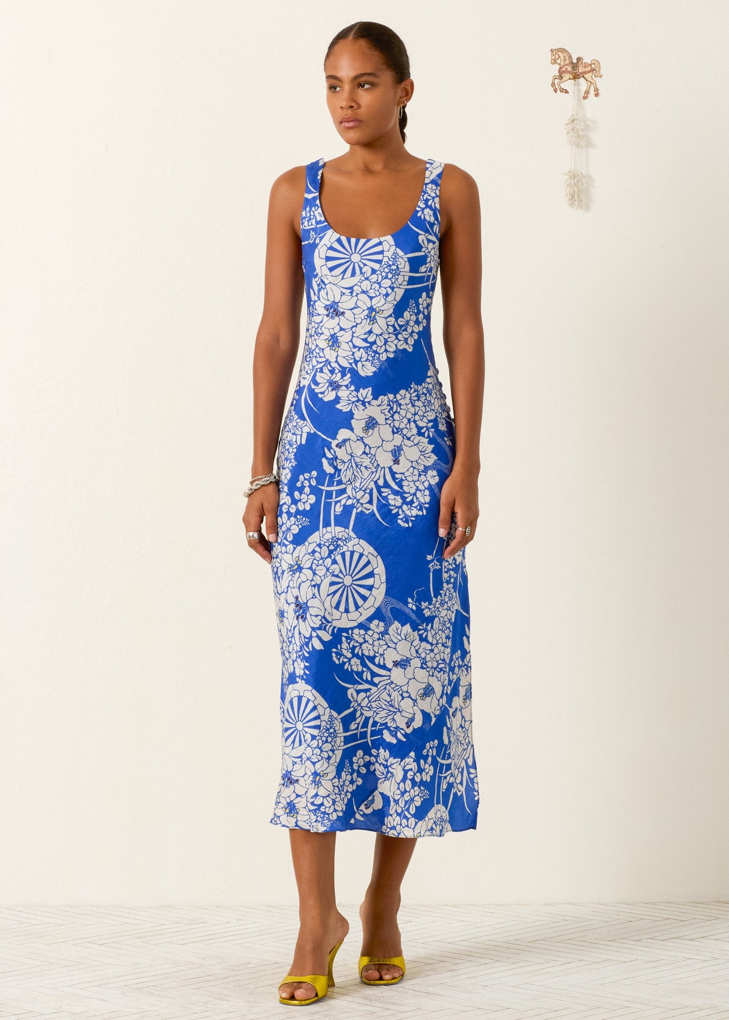 alix of bohemia dresses | SOLEIL WAVY ZINNIA DRESS | BLUE ZINNIA and a shirred back for a comfortable Alix of Bohemia Lilum Dress