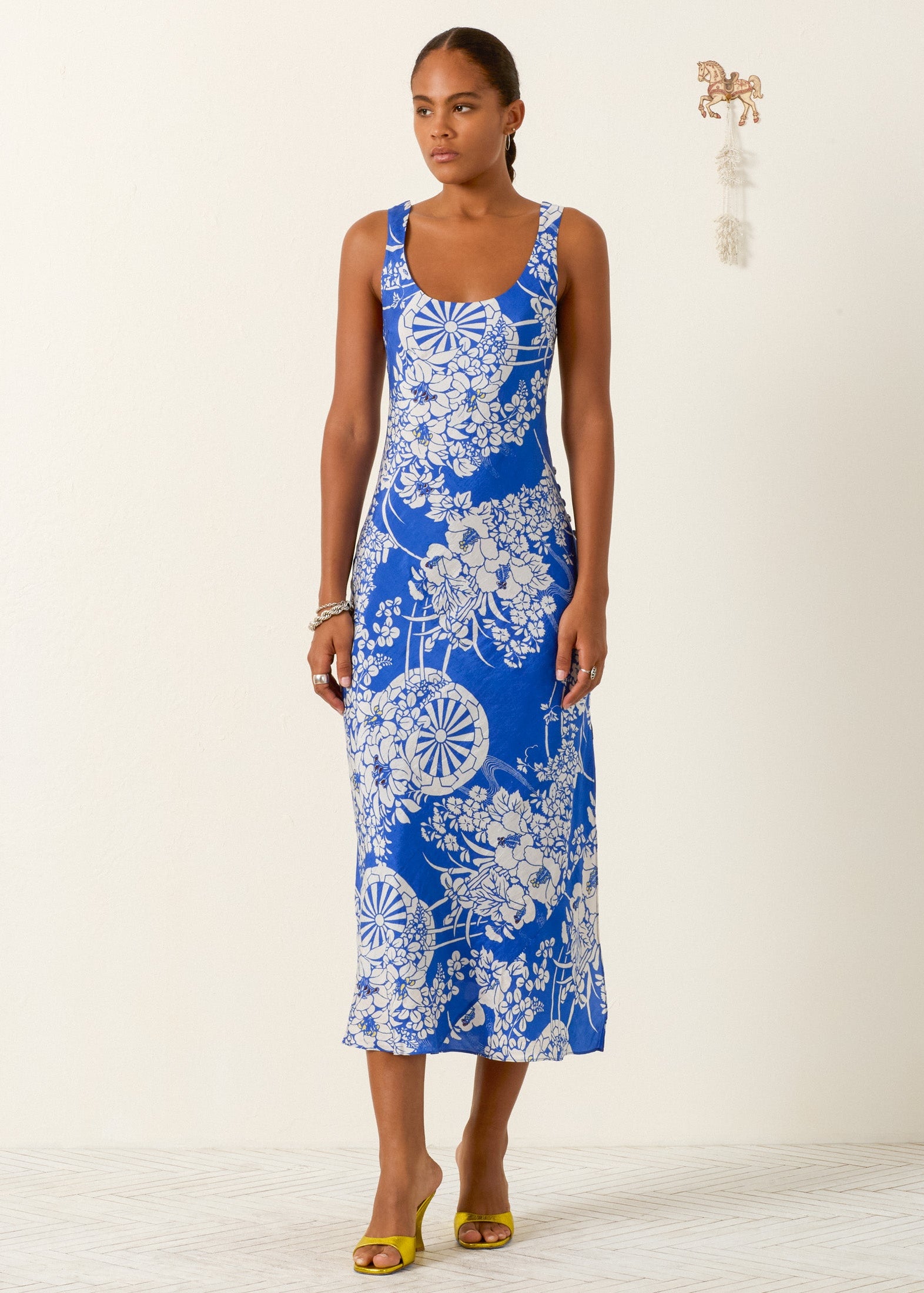 alix of bohemia dresses Sabine Amazon Floral Dress Amazon / M Perfectly printed midi dress Adele Royal Spoke Silk Dress