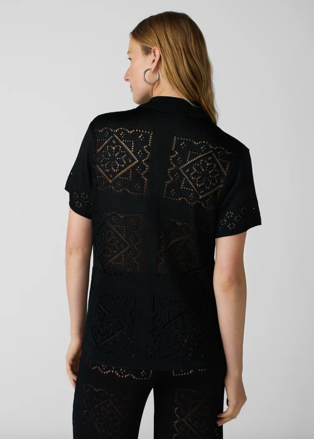 person wearing calle del mar viscose Handkerchief Short Sleeve Shirt In Black