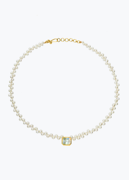 camille beinhorn fine jewelry 22k yellow gold Rainbow Moonstone & Akoya Pearl Rosette Collar
