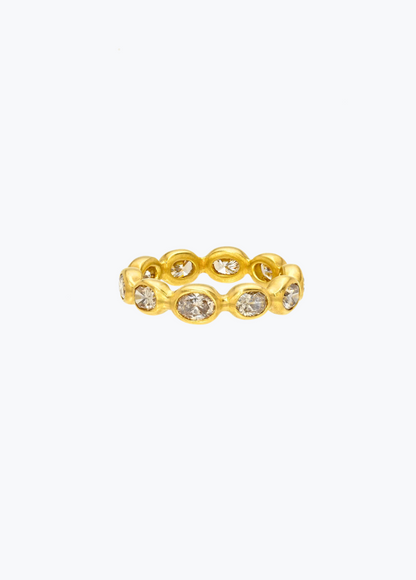 camille beinhorn fine jewelry 22k yellow gold champagne diamond Infiniti eternity Band