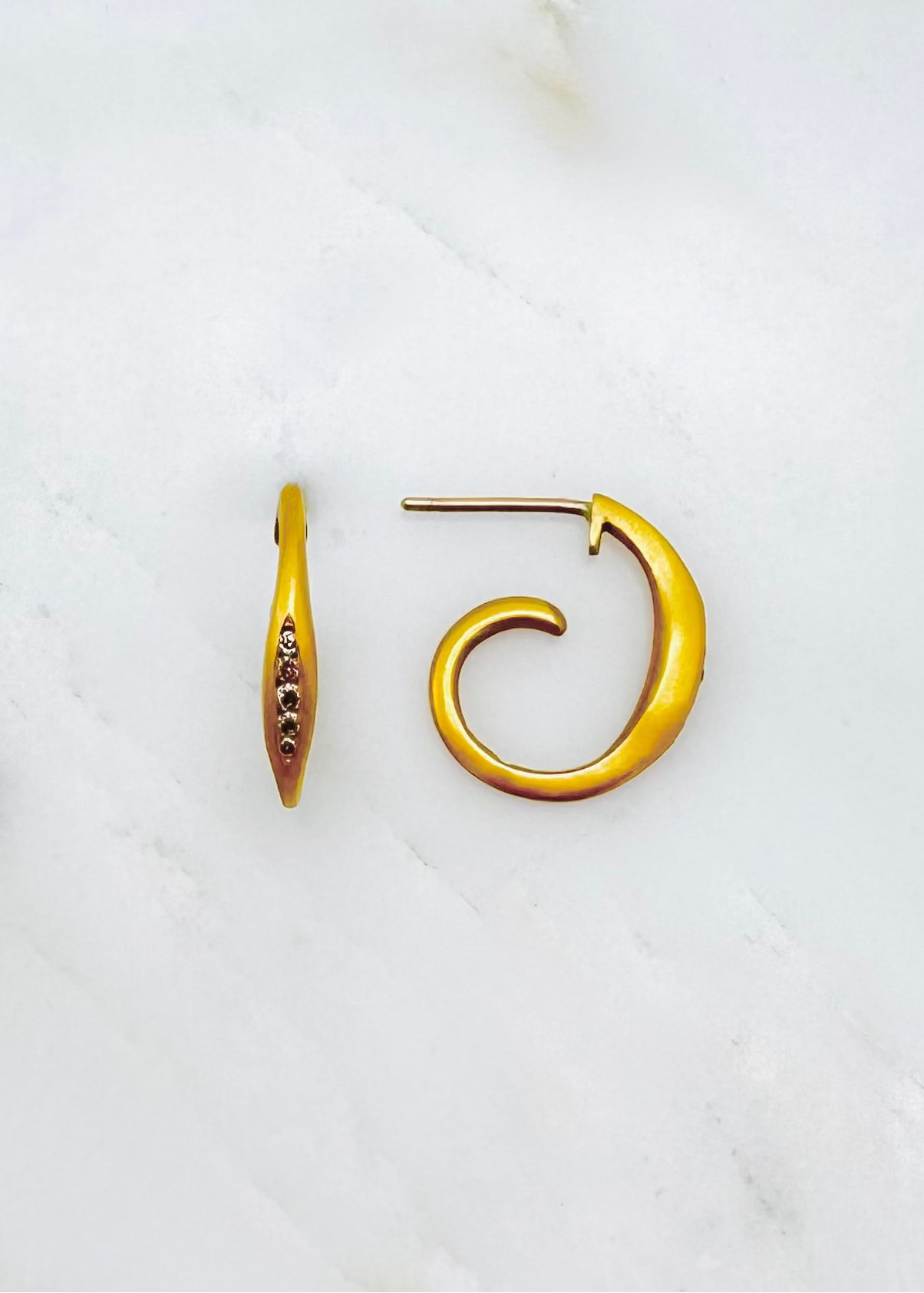 cathy waterman fine jewelry 22k yellow gold Eye of Horus Earrings